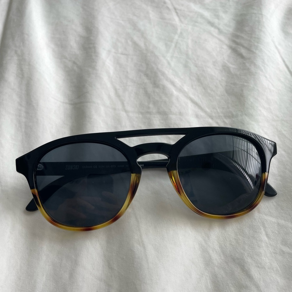 Sunski Sunglasses